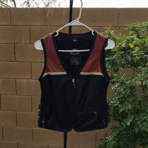 Harley Davidson small Womens motorcycle vest,hardly used.